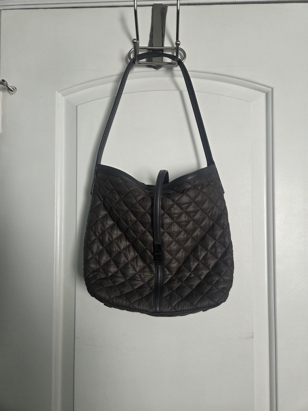 Magnet Astor Small Hobo - Color Is Grey, Like New